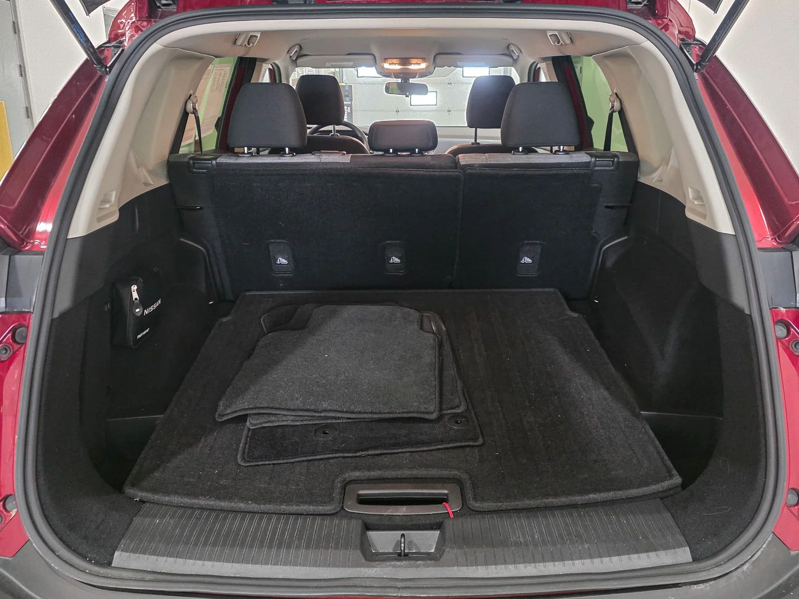 Used 2023 Red Nissan SV image 17