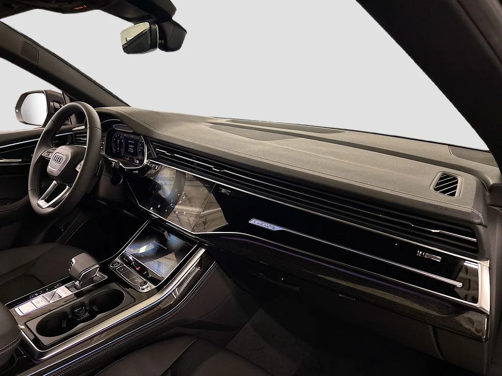 2025 Audi Q8 Premium Plus - Photo 14