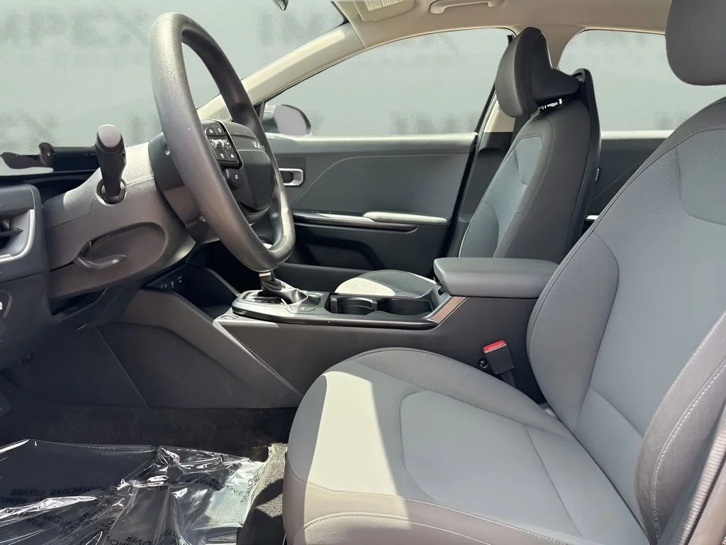 Used 2025 Charcoal Kia LXS image 16