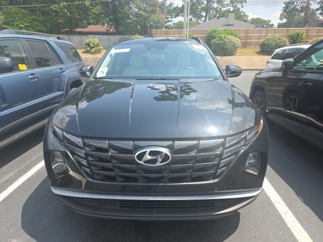 Used 2023 Phantom Black Hyundai SEL image 2