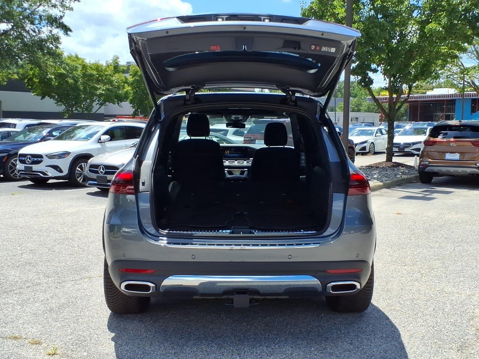 Used 2026 Selenite Grey Metallic Mercedes-Benz GLE 350 image 30