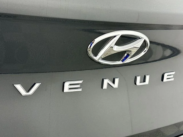 New 2026 Gray Hyundai SEL image 23