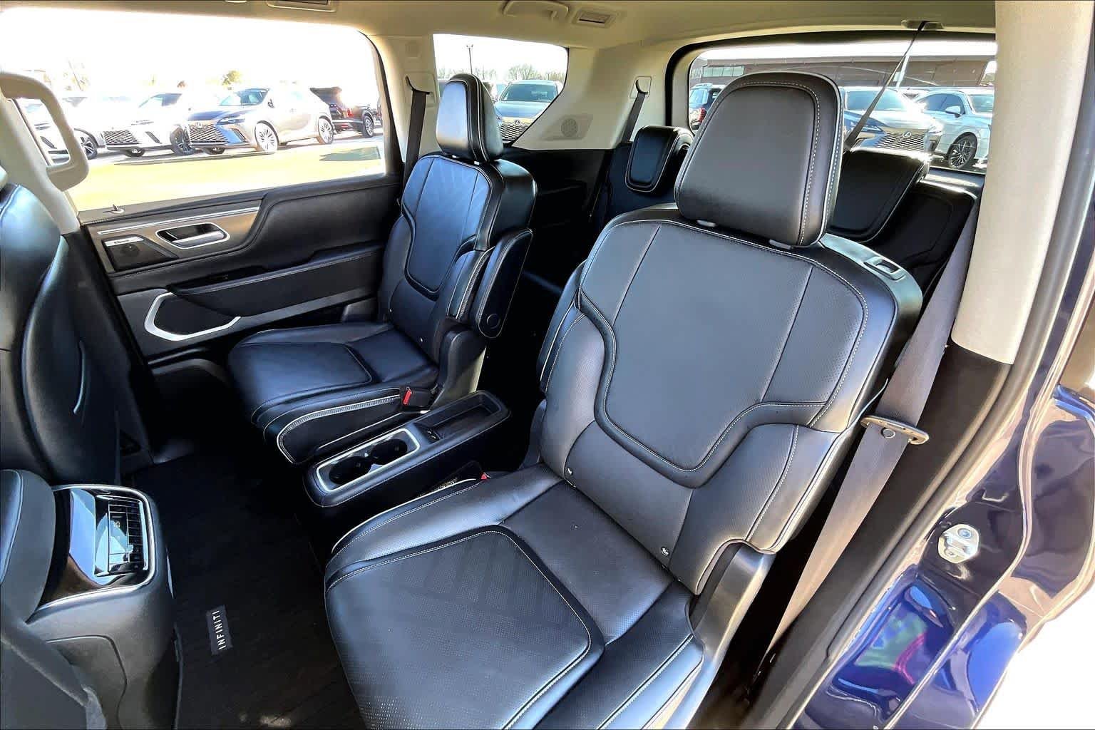 Used 2025 Grand Blue INFINITI LUXE image 51