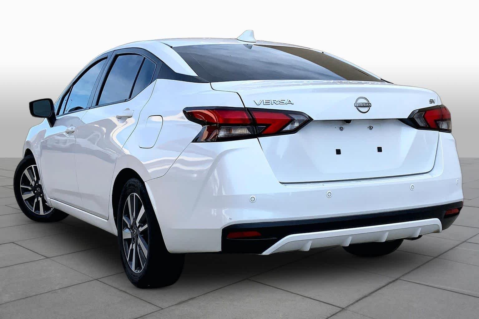 Used 2024 Aspen White Tricoat Nissan SV image 12