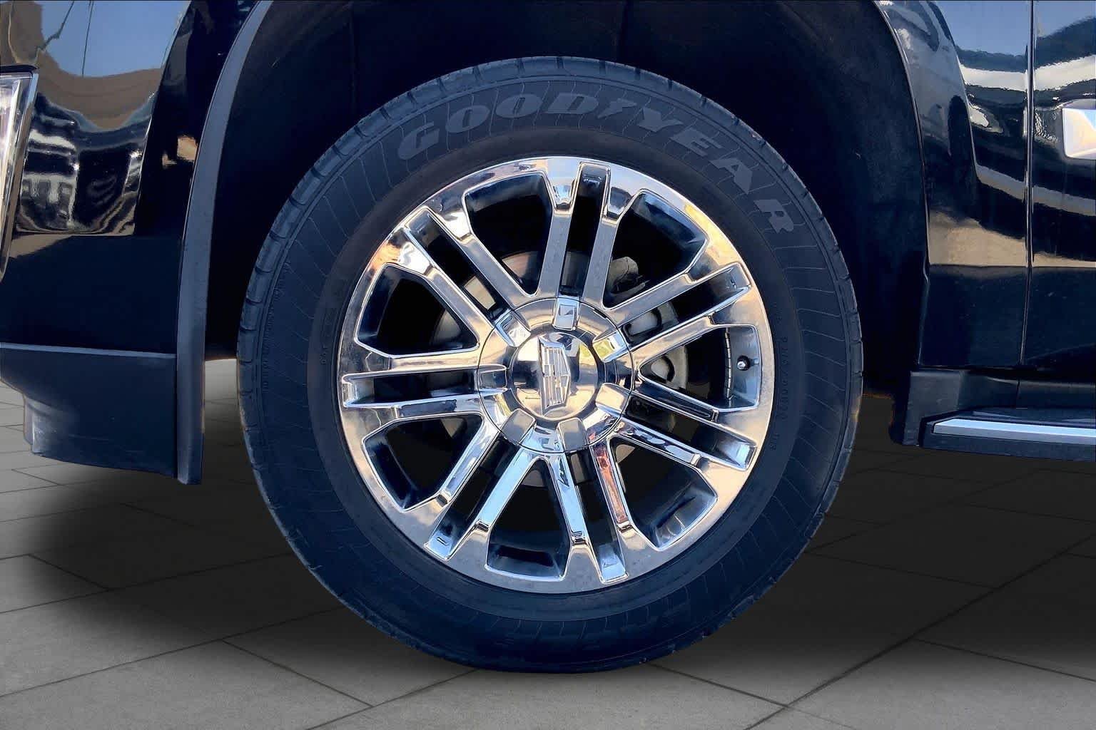Used 2016 Black Raven Cadillac Standard image 10