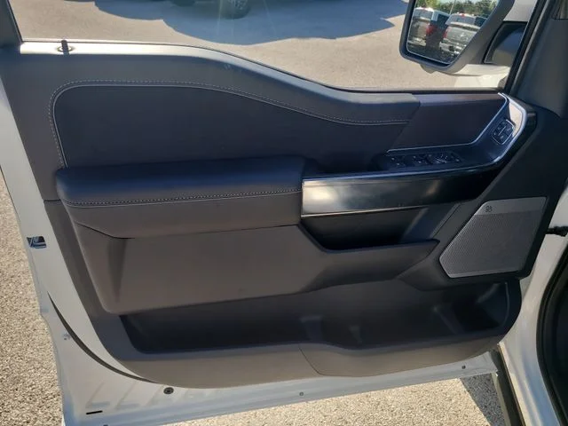 New 2026 White Metallic Ford Platinum image 16