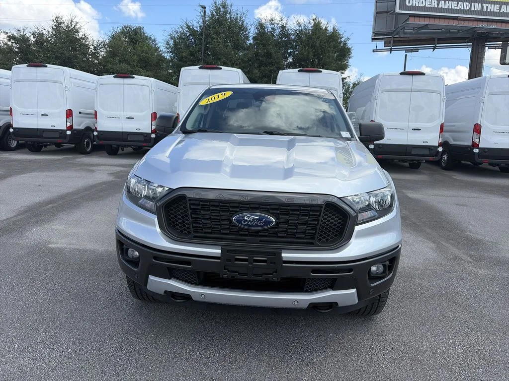 Used 2019 Silver Ford XLT image 10
