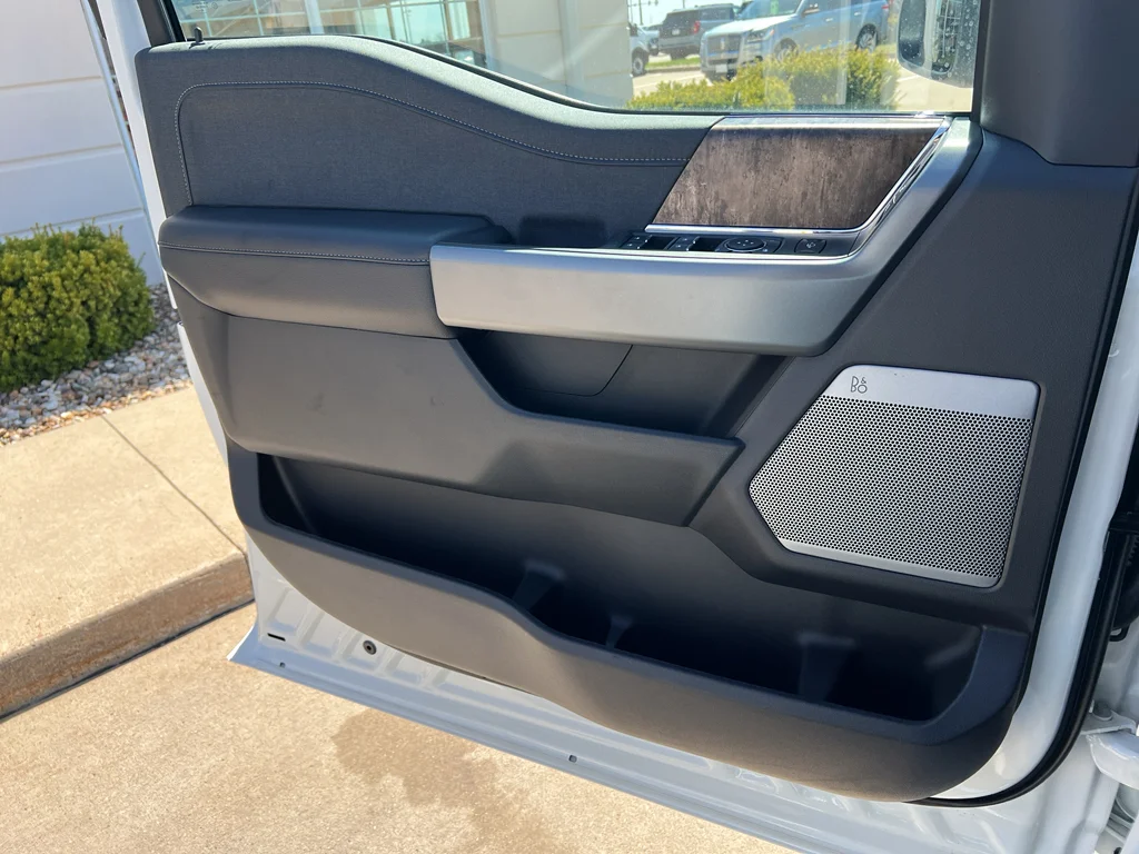 2026 Ford F-350 Super Duty Lariat - Photo 23