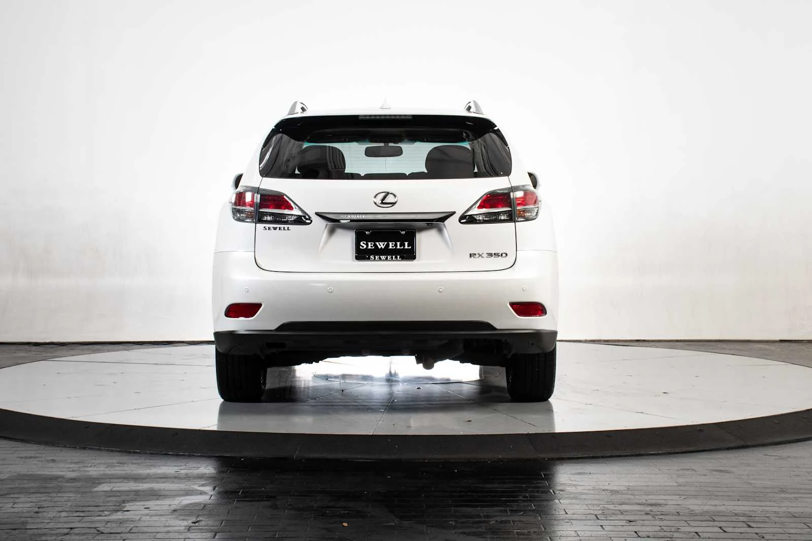 Used 2015 Starfire Pearl Lexus  image 6