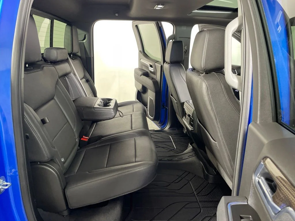 Used 2025 Blue Chevrolet RST image 24