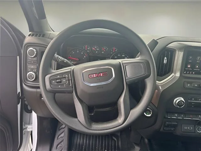 2025 GMC Sierra 2500HD Pro - Photo 10