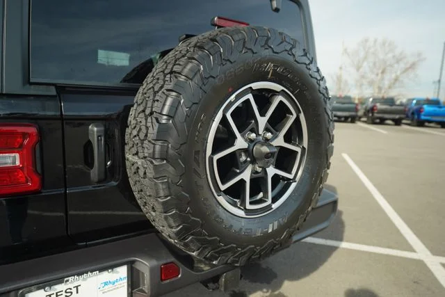 New 2026 Black Jeep Rubicon image 39