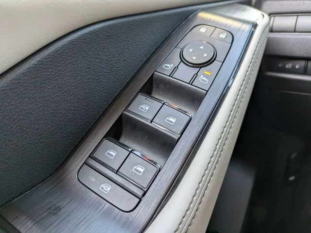 Used 2025 Red Nissan SV image 26