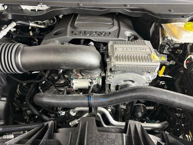 New 2026 Bright White Clear-Coat Exterior Paint RAM BIG HORN image 42