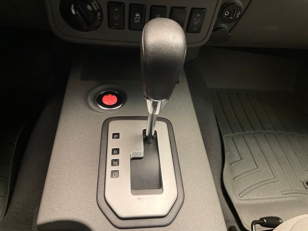 Used 2021 Gray Nissan SV image 15