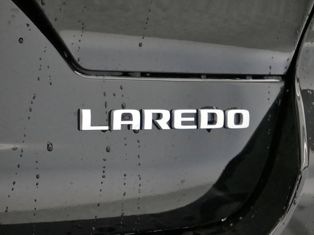 2025 Jeep Grand Cherokee Laredo - Photo 53