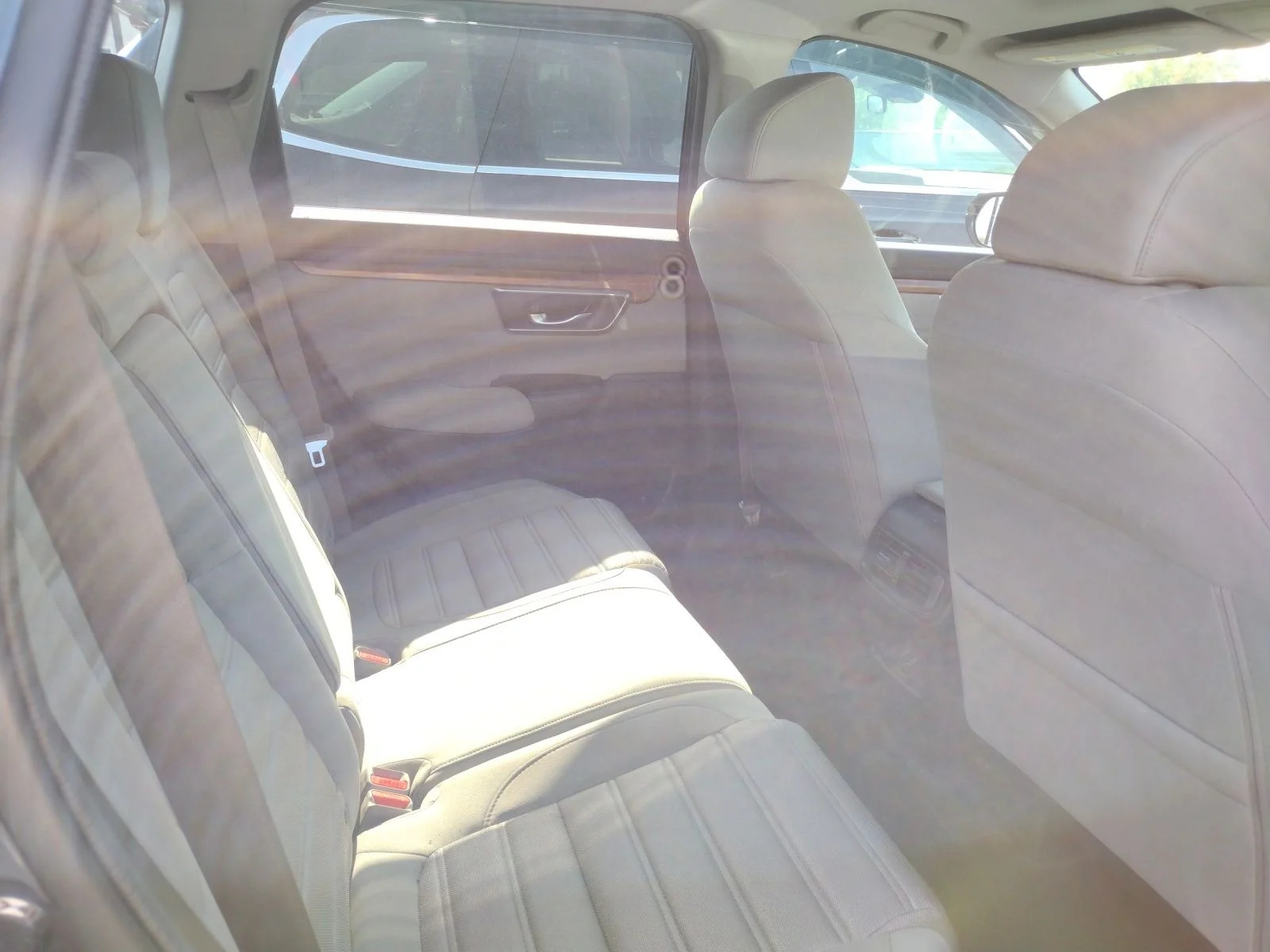 Used 2019  Honda EX image 3