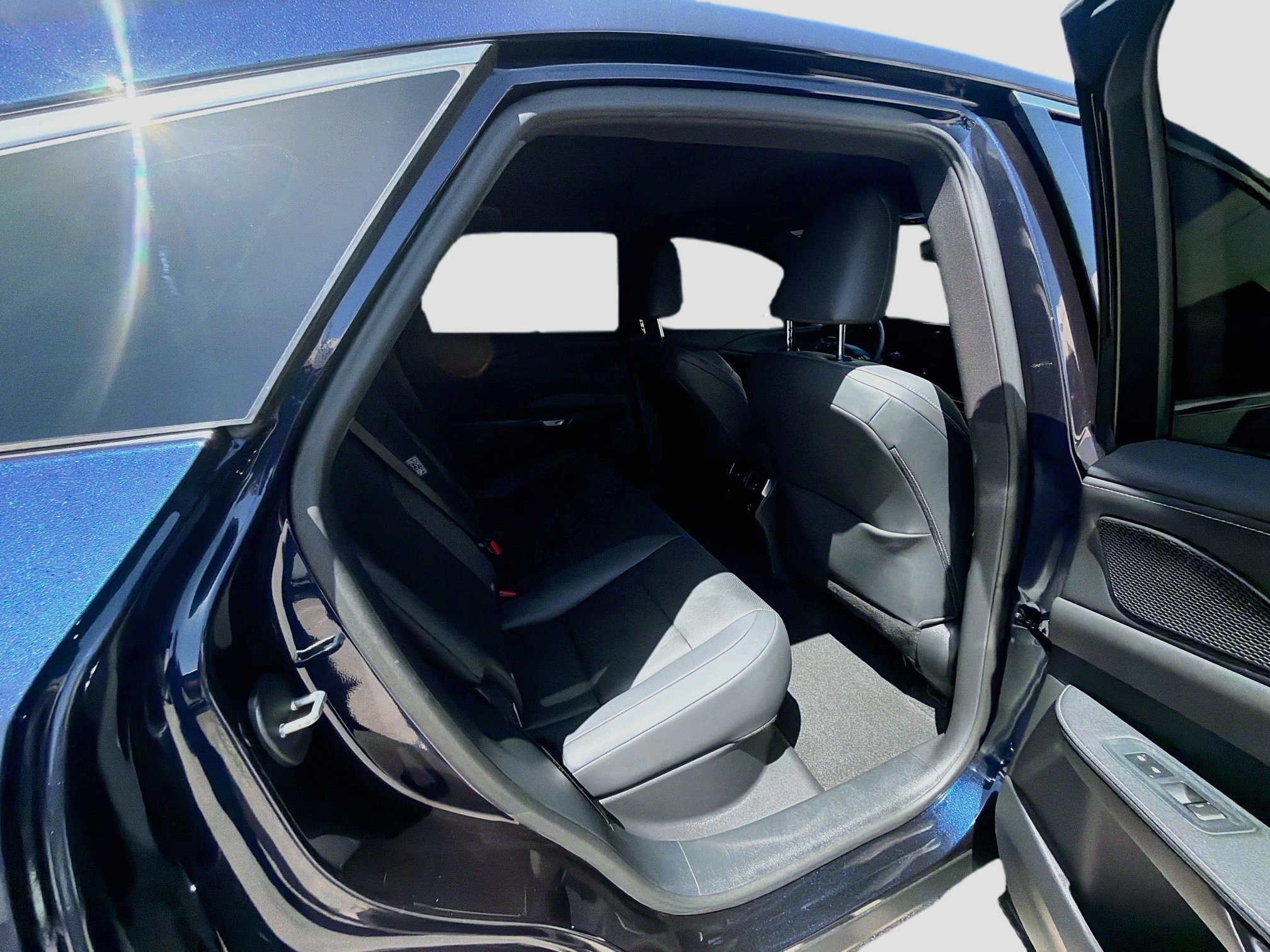 Used 2024 Mica Lexus RX 350 image 26
