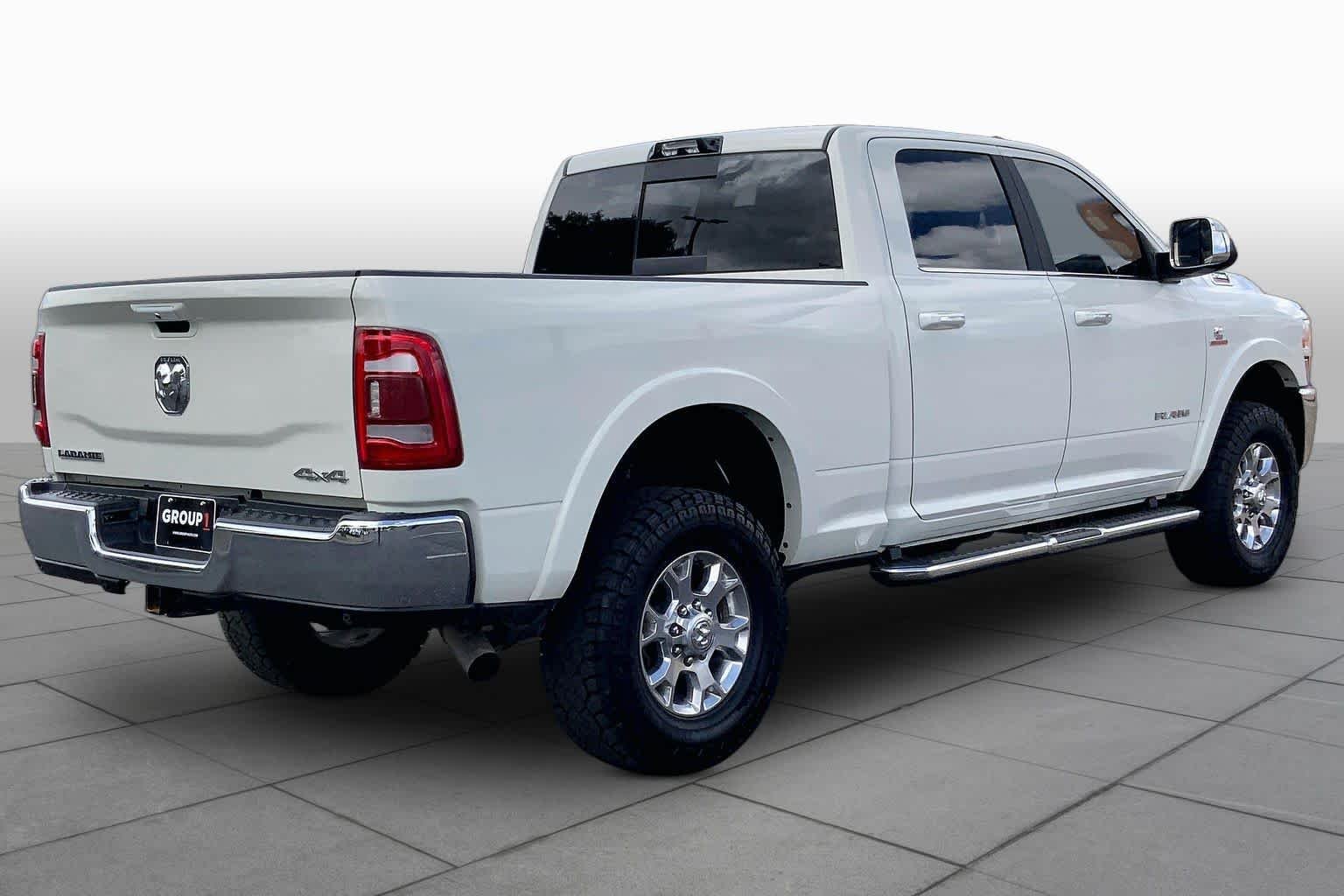 Used 2022 Pearl White Ram Laramie image 12