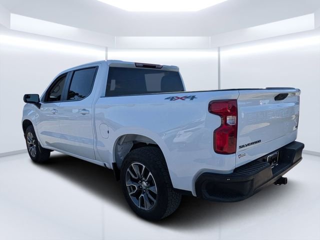 Used 2024 White Chevrolet LT image 5