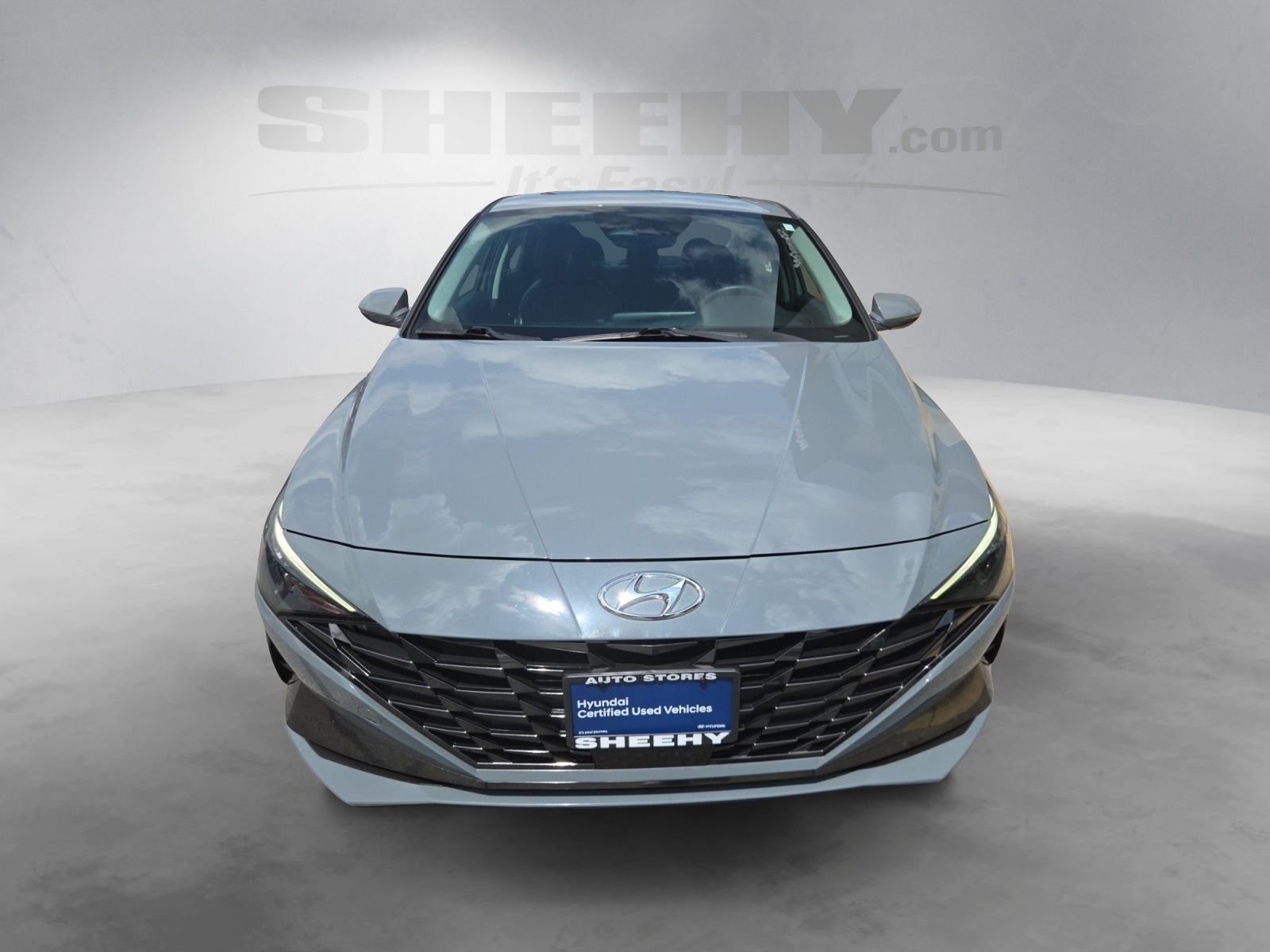 Used 2023 Gray Hyundai Limited image 17