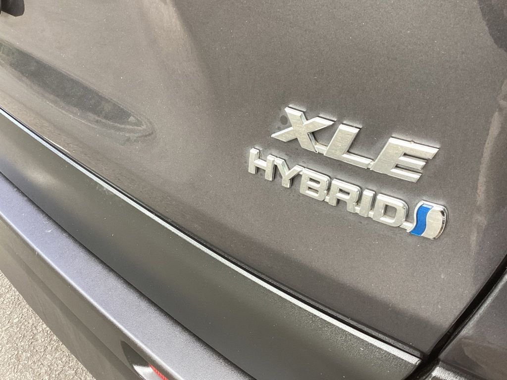 Used 2023 Gray Toyota XLE image 17