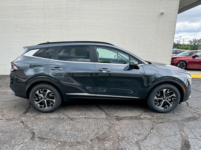 Used 2025 Gray Kia EX image 4