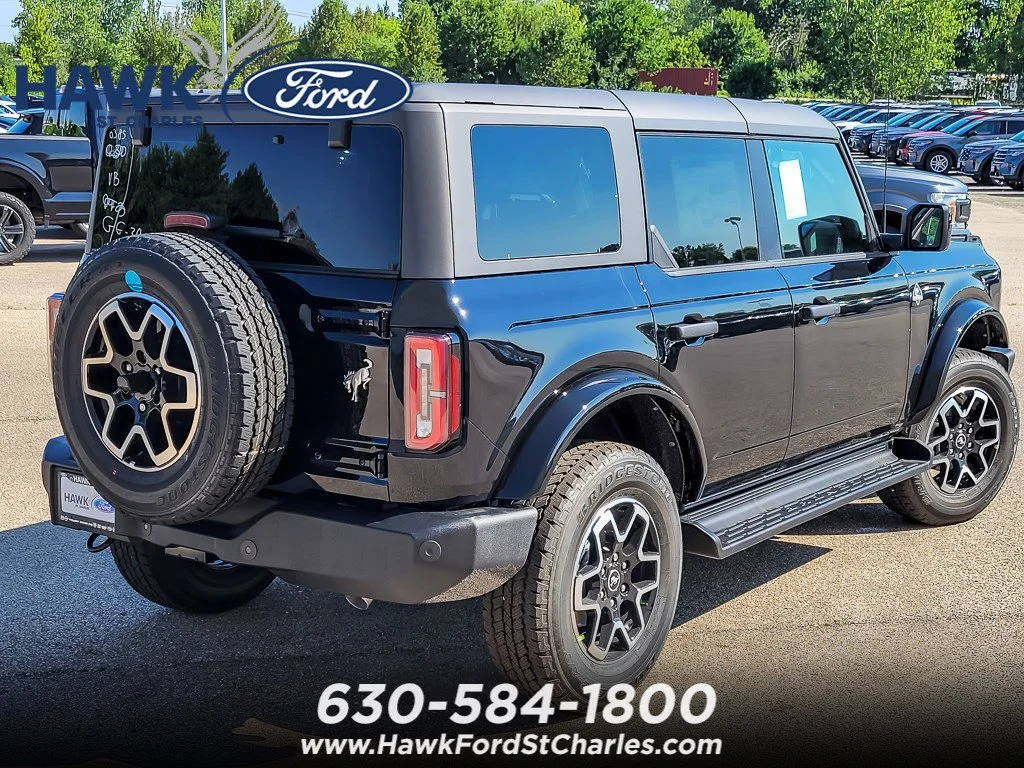 New 2026 Shadow Black Ford Outer Banks image 6