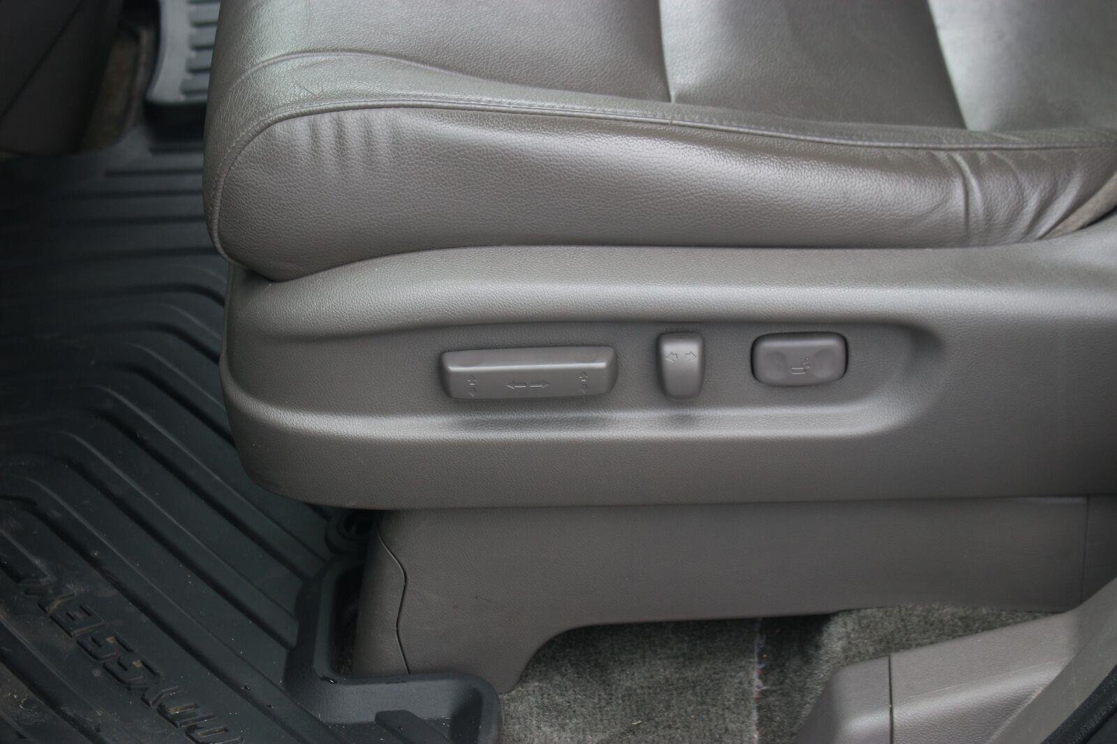 Used 2016  Honda EX-L image 15
