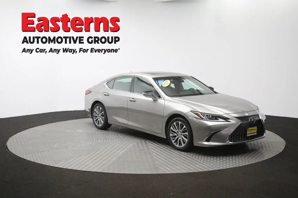 Used 2021 Silver Lexus 350 image 50