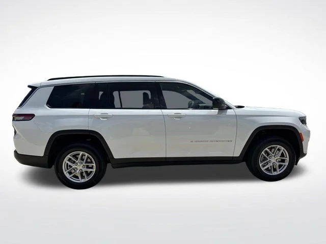 New 2026 White Jeep Laredo X image 8