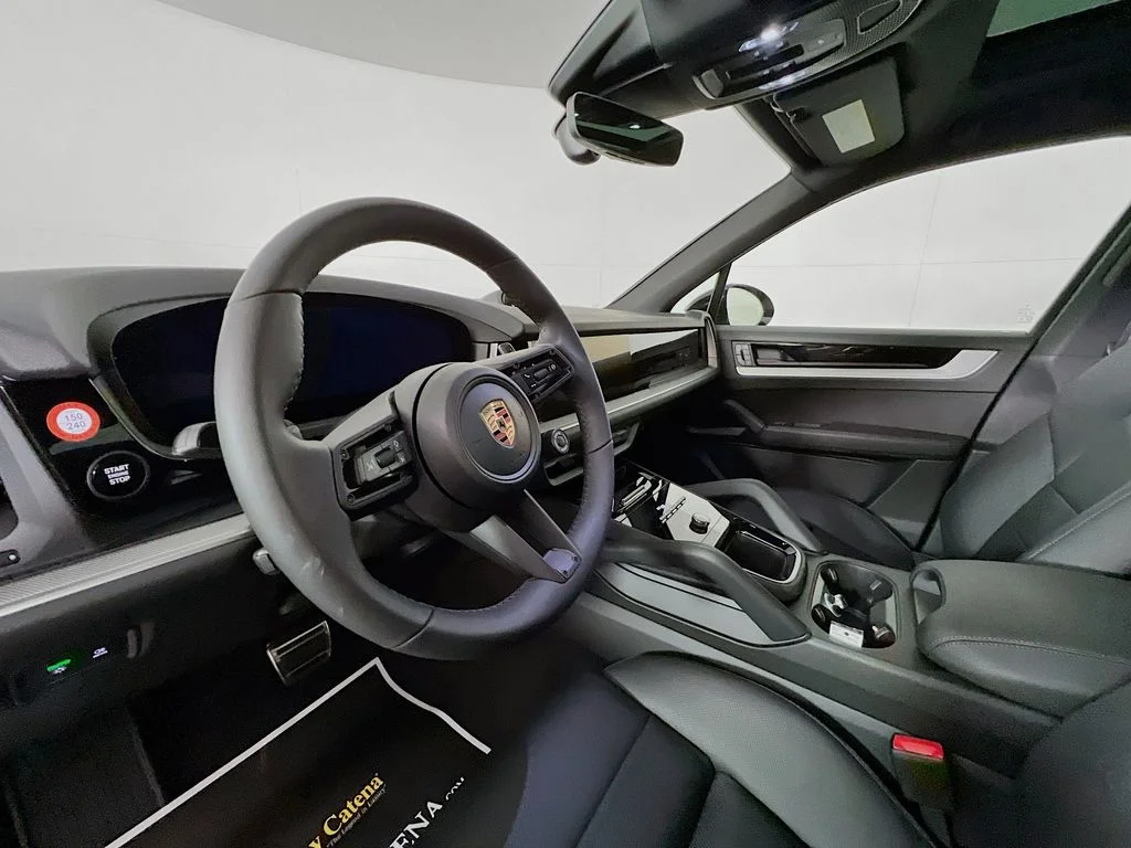 New 2026  Porsche S image 4