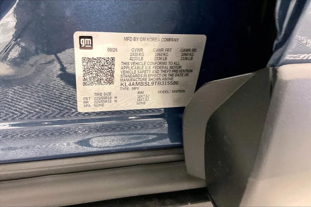 New 2026 Ocean Blue Metallic Buick Preferred image 9