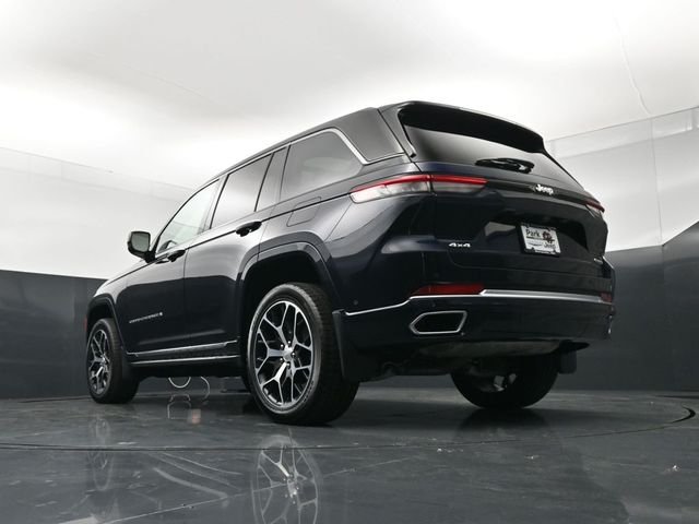 Used 2024 Black Jeep Summit Reserve image 22