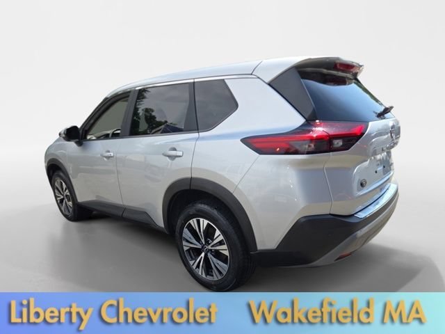 Used 2023 Brilliant Silver Nissan SV image 5