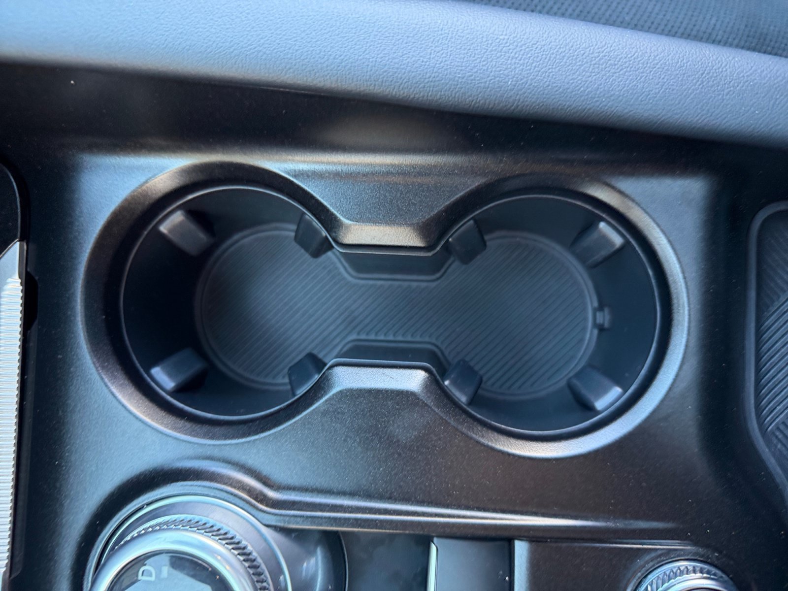 2025 Ford Explorer ST - Photo 26