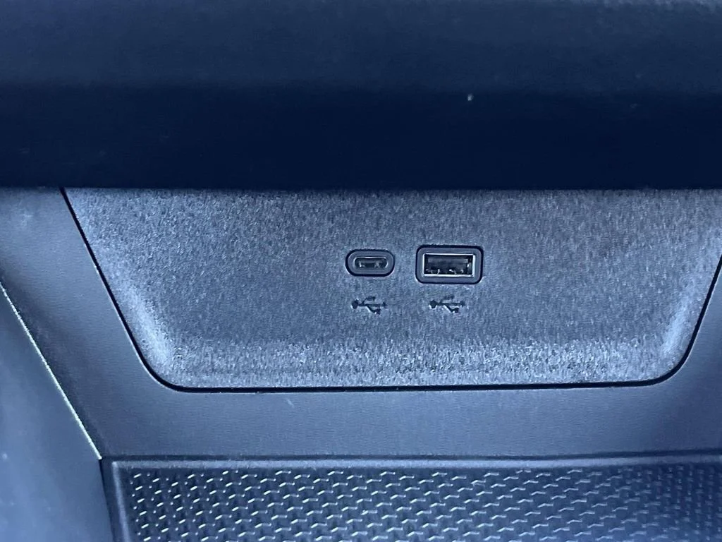 2026 Chevrolet Equinox LT - Photo 18