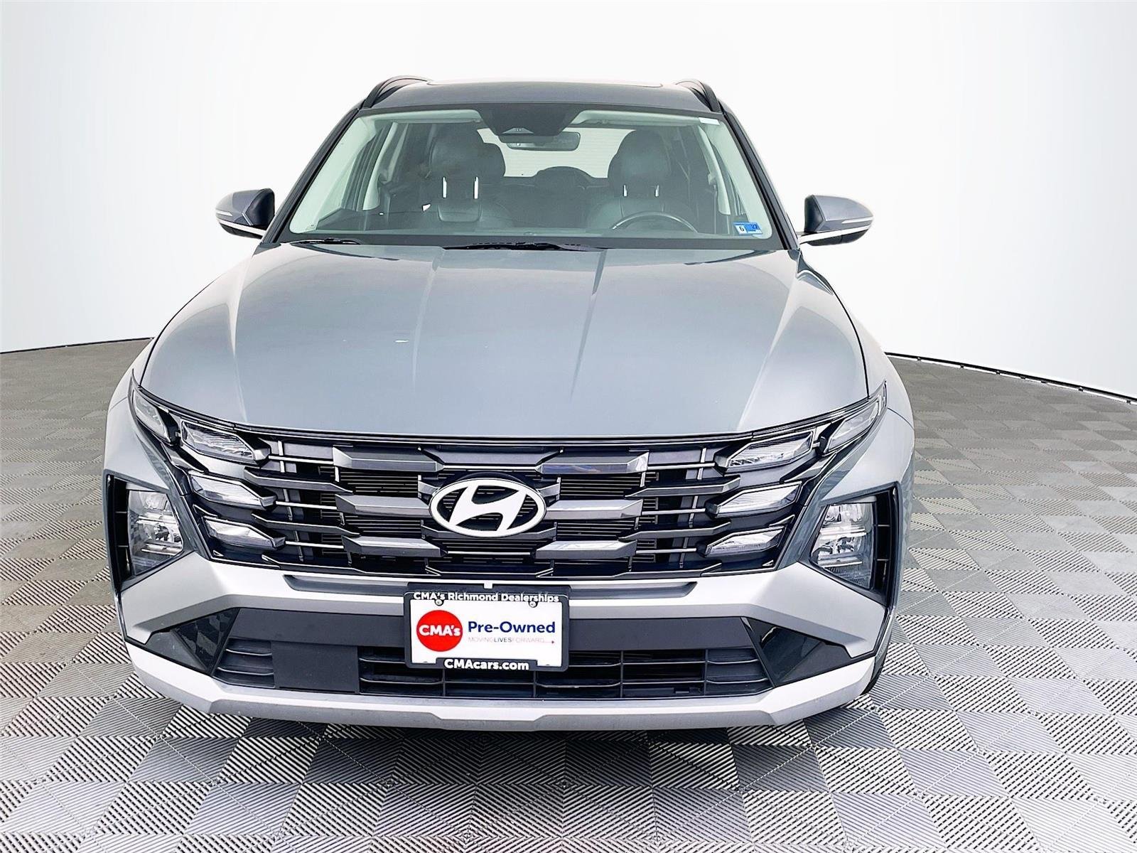 Used 2025 Ecotronic Gray Hyundai SEL Convenience image 2
