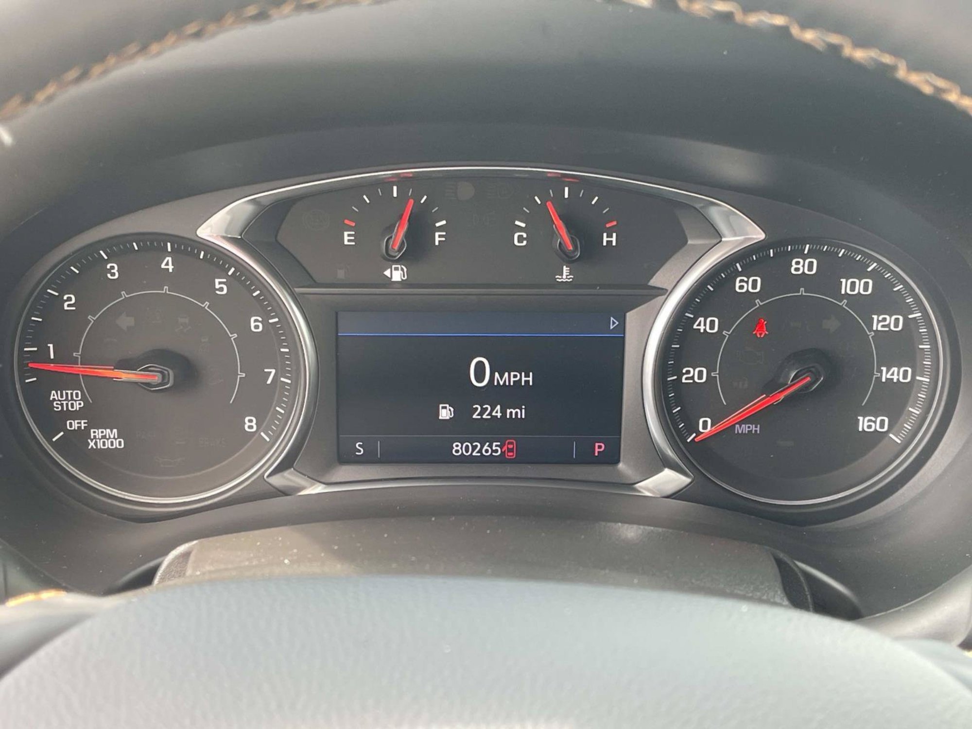 Used 2023 Summit White GMC AT4 image 41