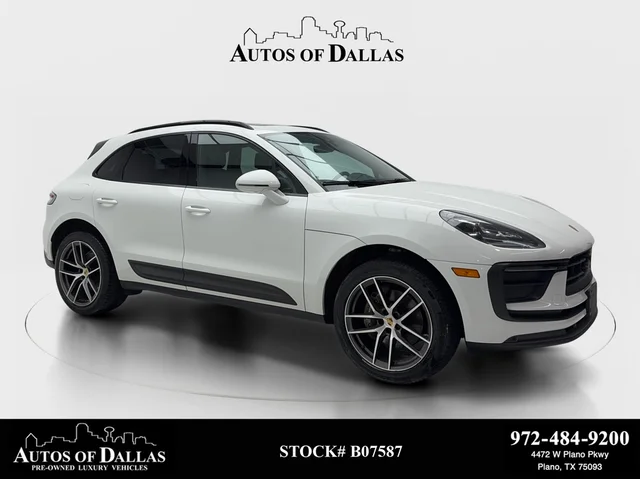 2023 Porsche Macan Base
