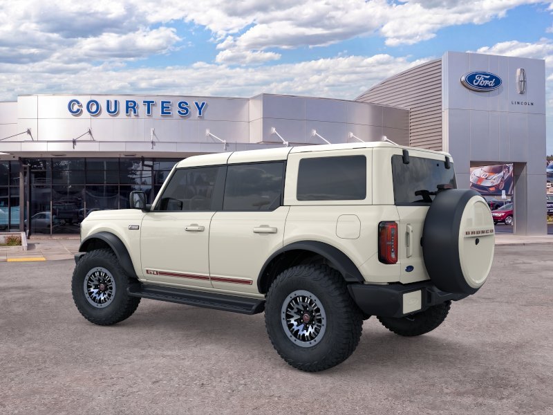 New 2026 Wimbledon White Ford Outer Banks® image 4