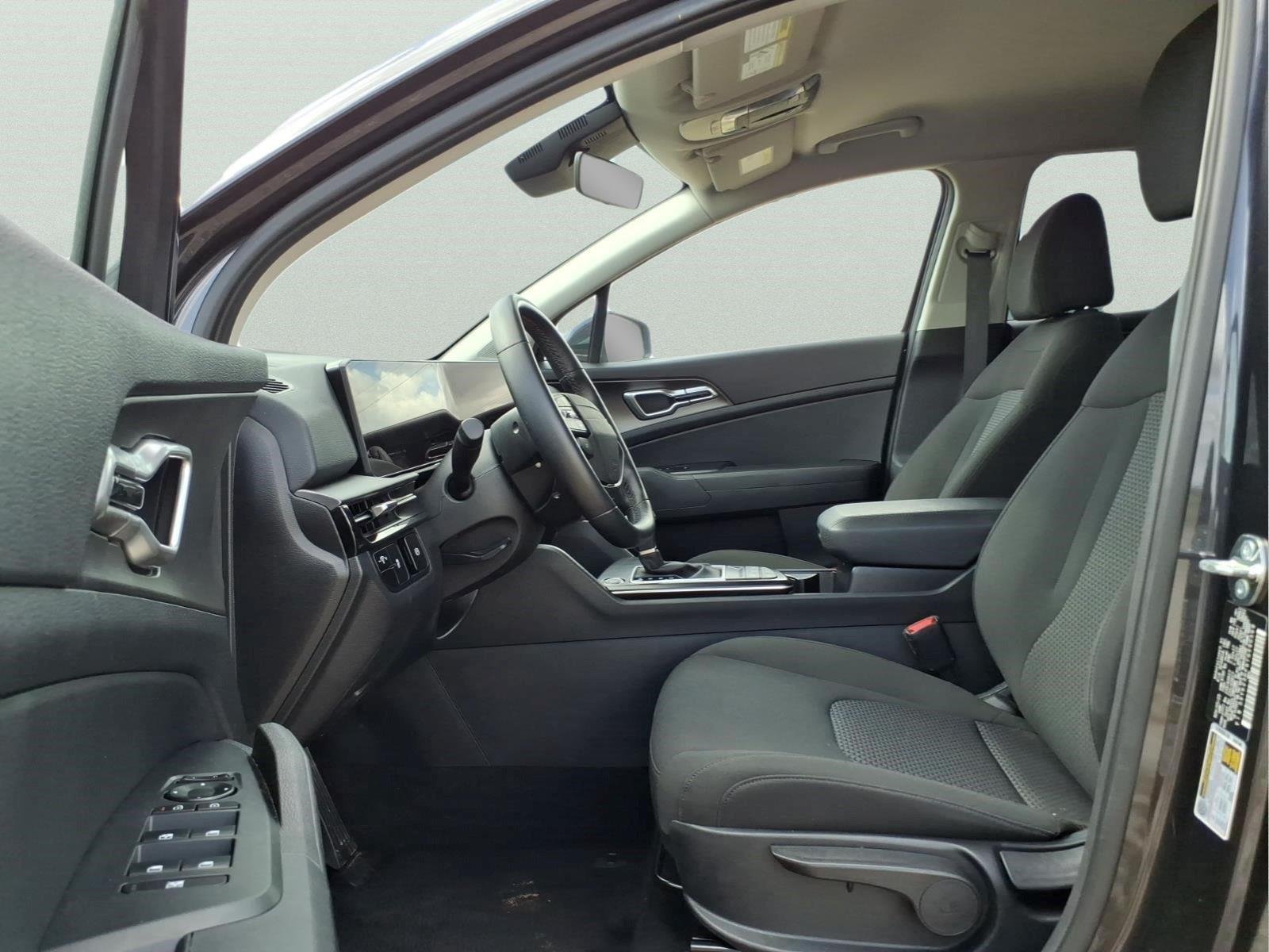 2026 Kia Sportage LX - Photo 16
