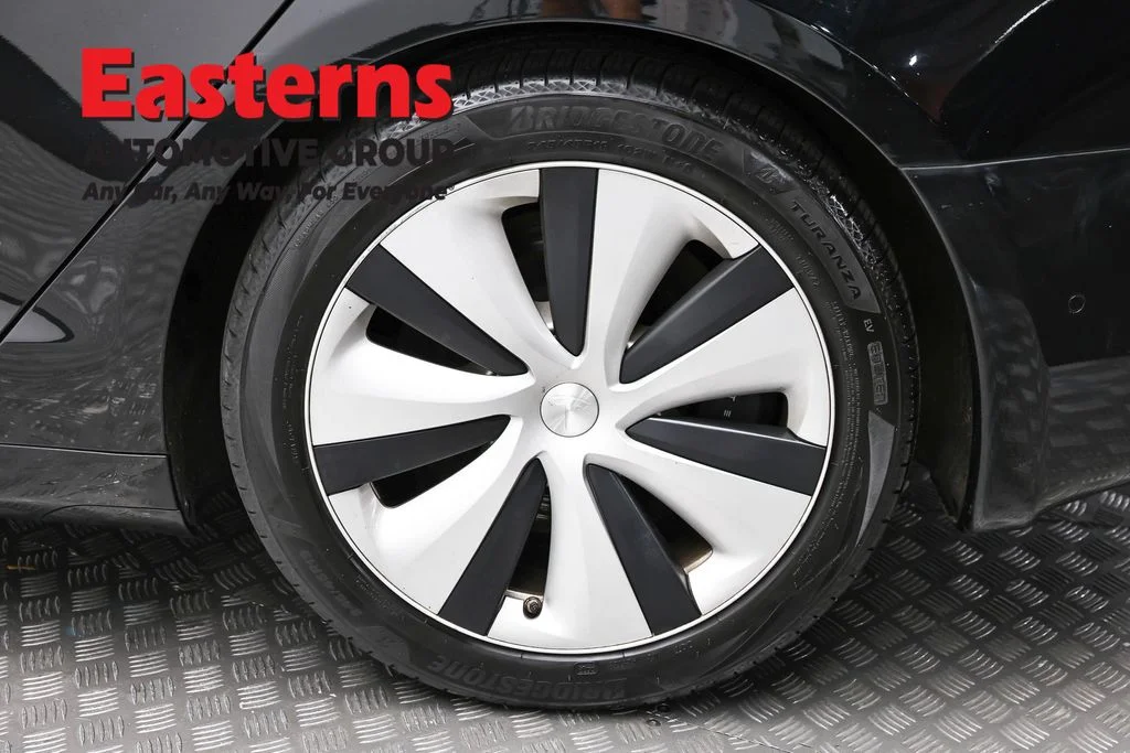 Used 2021 Black Tesla Long Range image 8