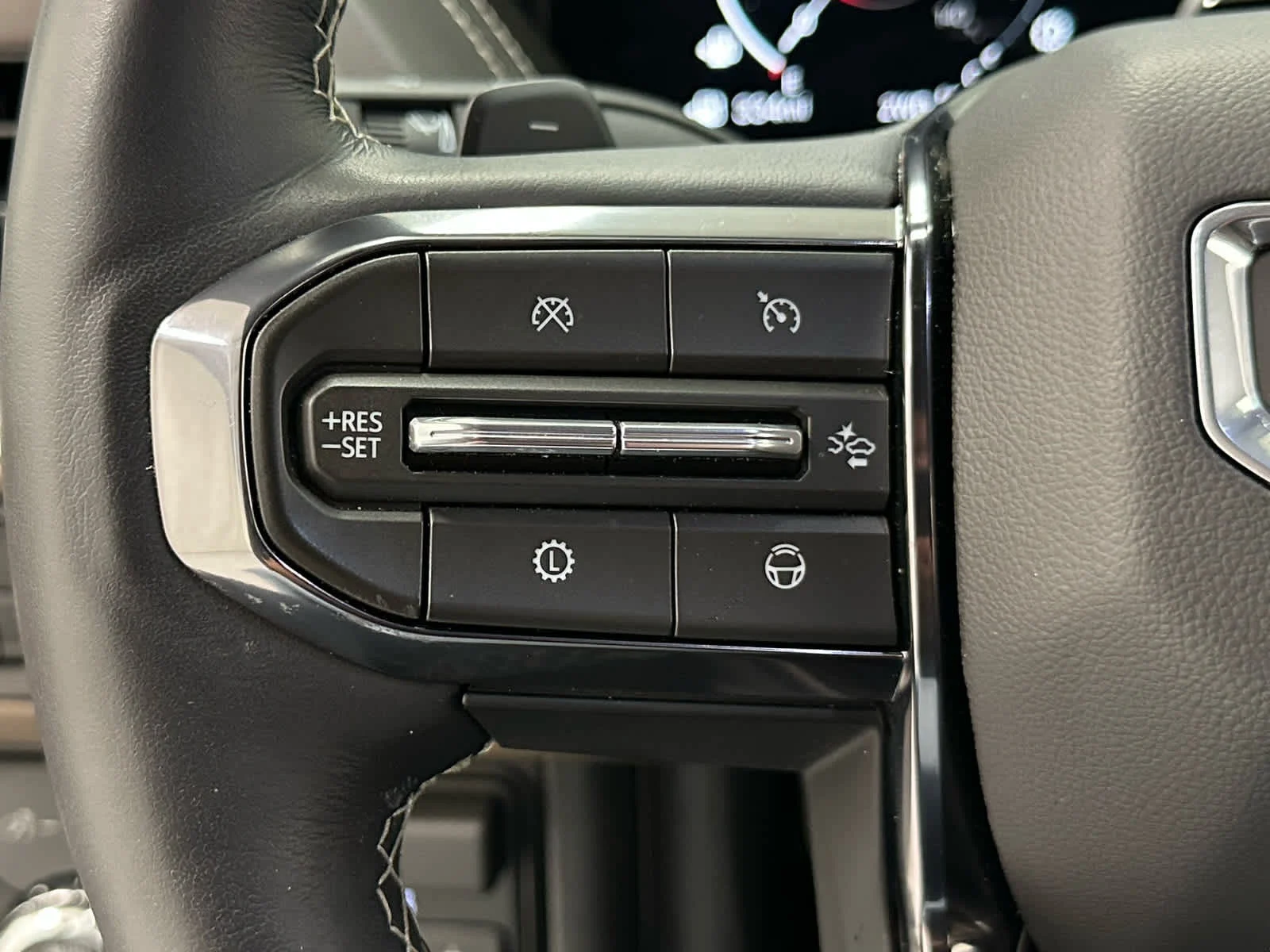 Used 2026 Downpour Metallic GMC Denali Ultimate image 28