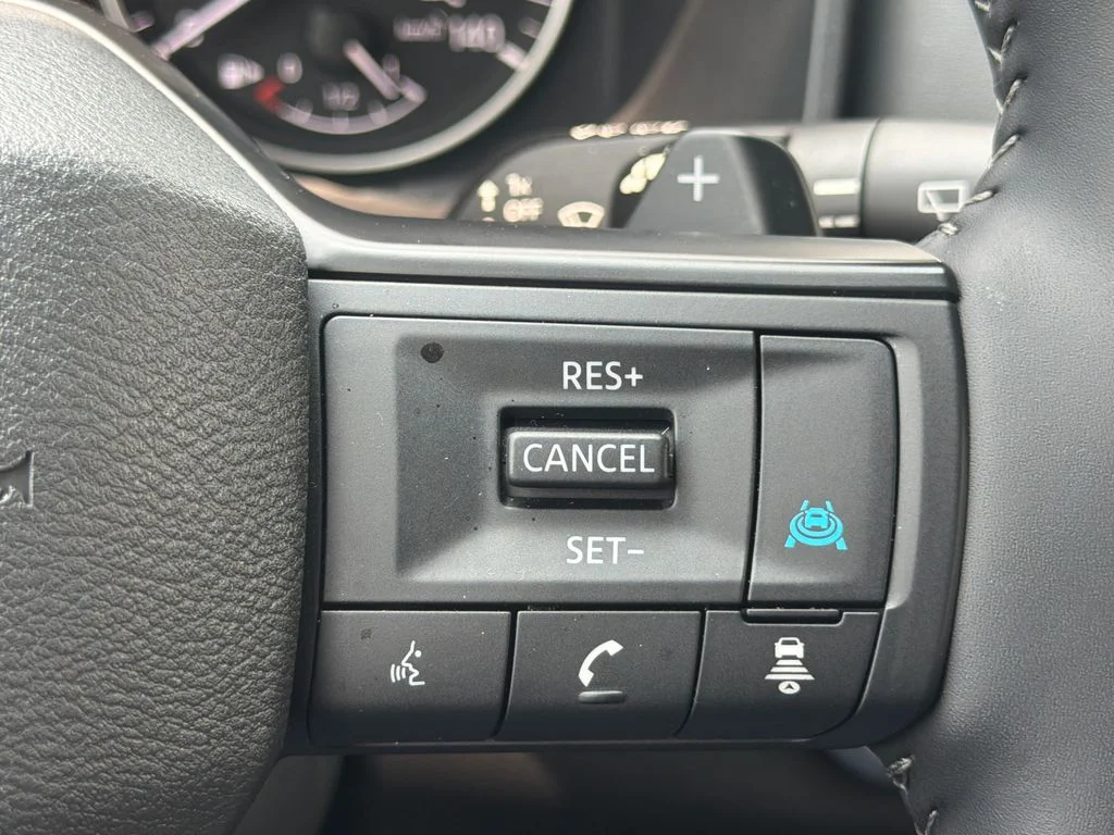 Used 2026 Boulder Gray Pearl Nissan Dark Armor image 29