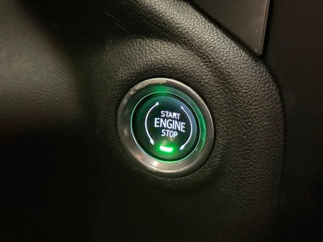 Used 2020 Summit White Chevrolet RST image 31