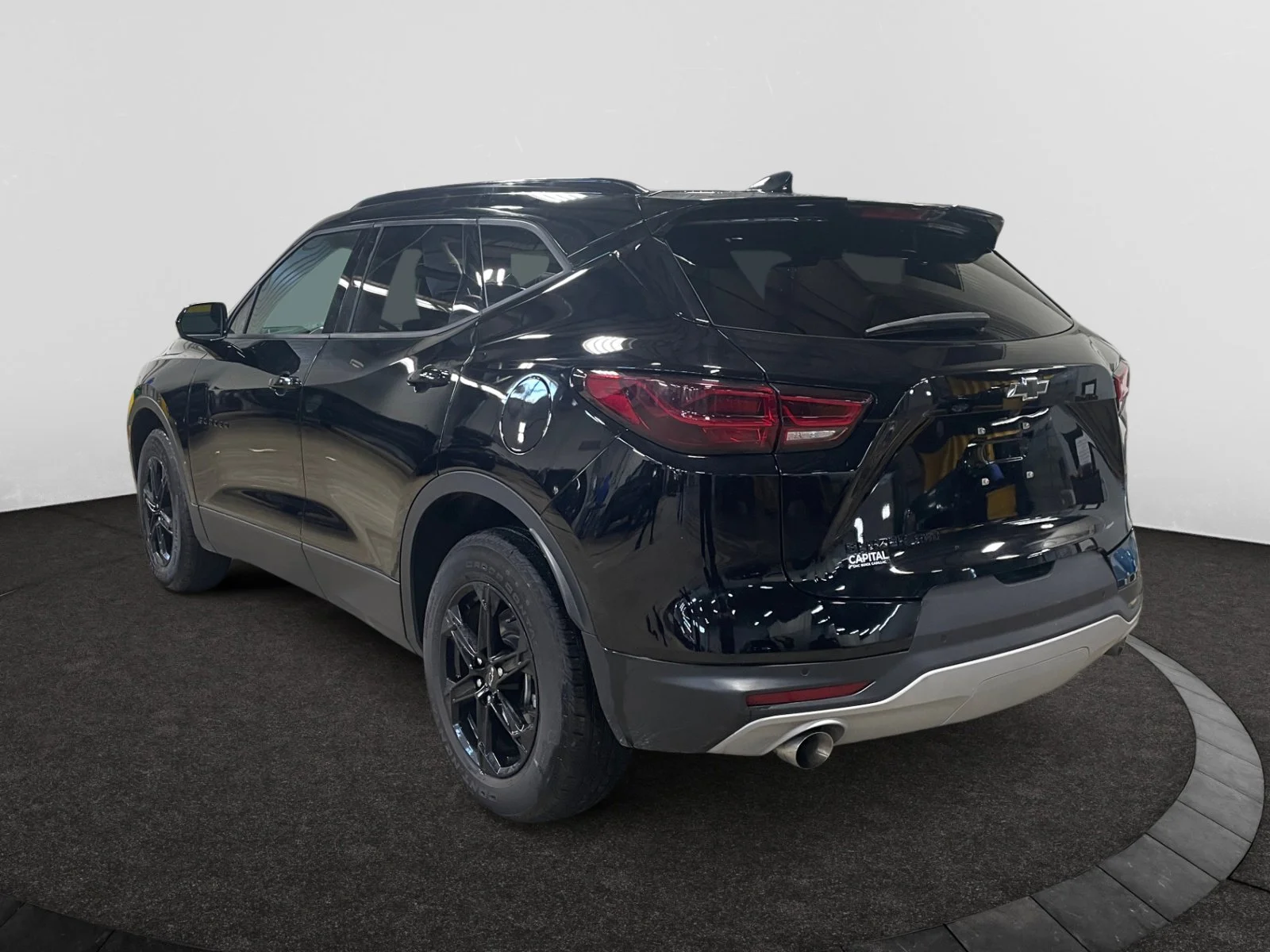 Used 2025 Black Chevrolet LT AWD image 3