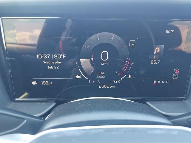 Used 2025 Summit White GMC Elevation image 12