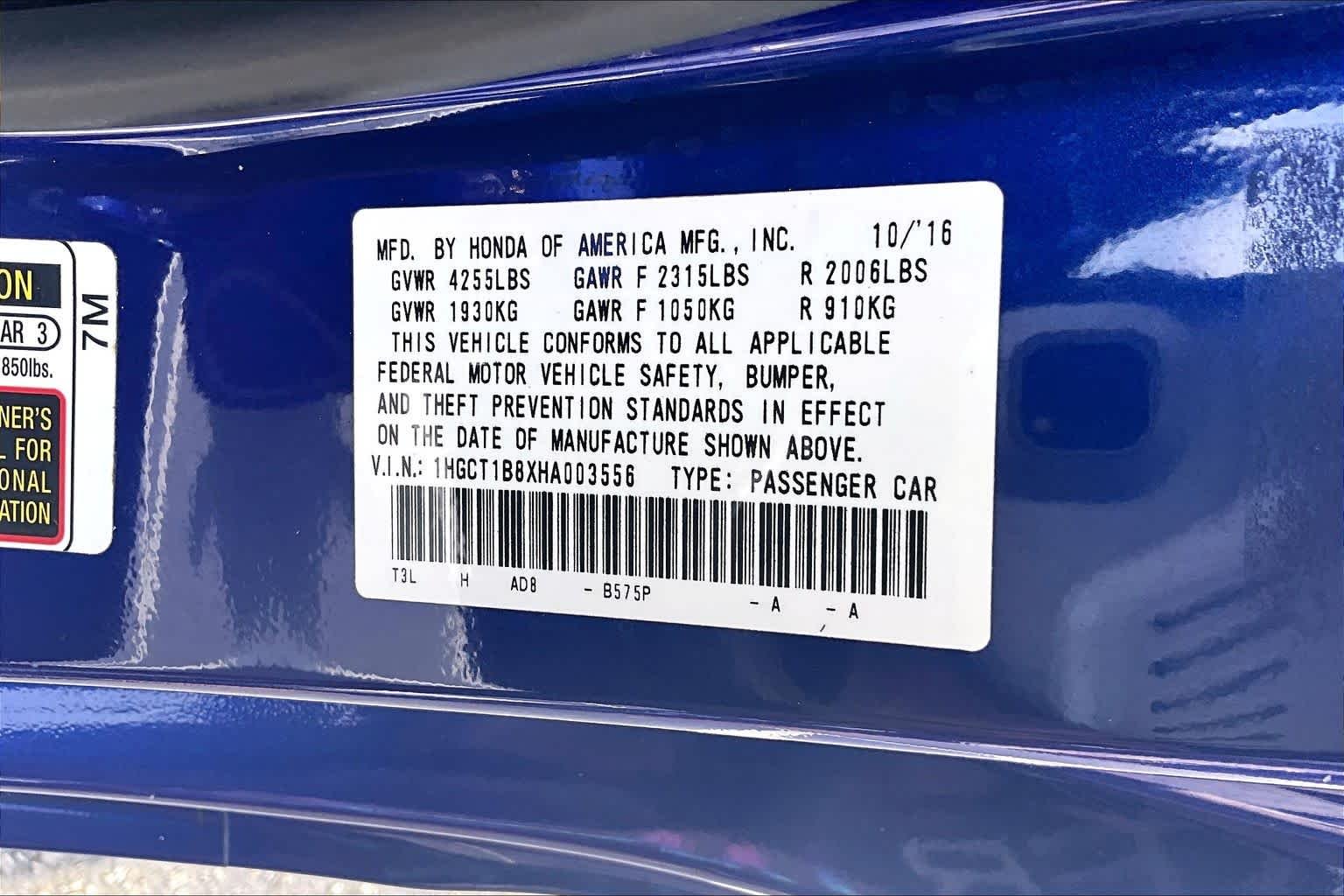 Used 2017 Deep Blue Opal Metallic Honda EX-L image 31