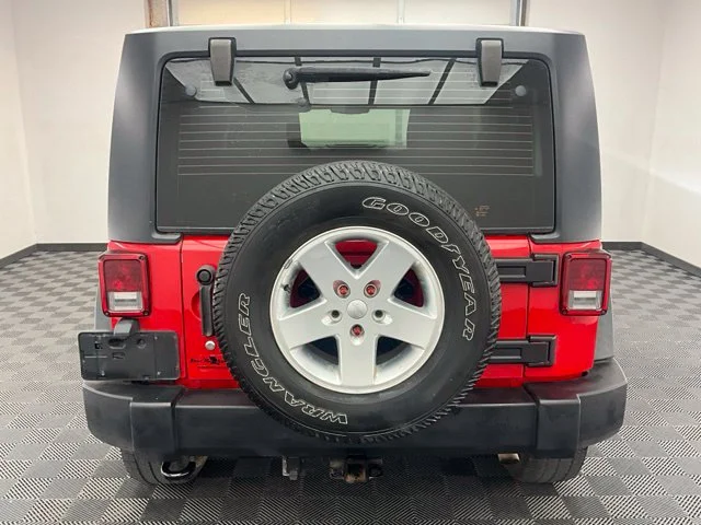 Used 2014 Red Jeep Sport image 17